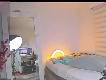 Stripchat Live Porn of SharonVelvet