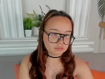Stripchat Free Live Porn of Eva_Cutties