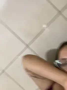 Stripchat Watch Live Sex Cams of Laryssinha_69