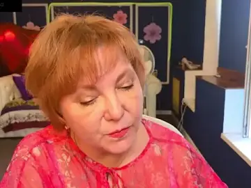 Stripchat Watch Live Sex Cams of Kira_Kenett