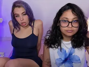 Stripchat Live Sex Cam of Cuteprincess21