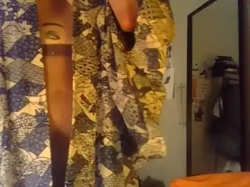 Stripchat Live Sex Cam of plsmecha