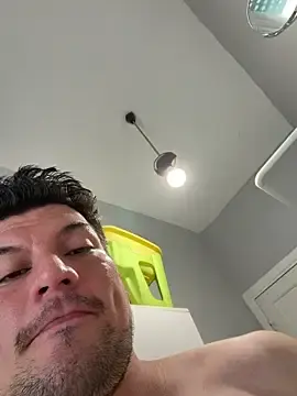 Stripchat Live Sex of CharlyAlfa22