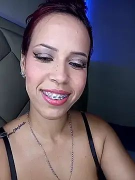 Stripchat Adult Webcam of Samiragrey