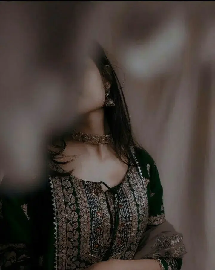 Neha_Sharma2