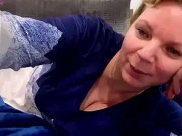 Stripchat Best Webcam of l4dyc4pricorn76