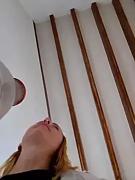 Stripchat Free Live Porn of kylie_blck