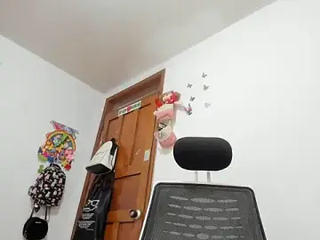 Stripchat Free Porn Cam of Adele_johnsonn1