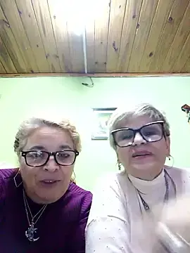 Stripchat Sex Chat of momismilf544