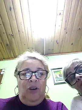 Stripchat Sex Chat of momismilf544