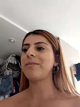 Stripchat Watch Live Sex Cams of Nahiajhonson_