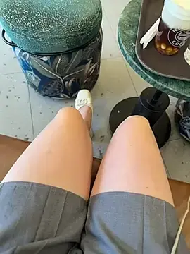 Stripchat Free Porn Cam of Meii-meyy