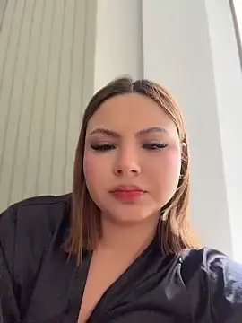 Stripchat Nude Webcam of Beella1_