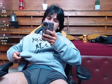 Stripchat Best Webcam of alex_477
