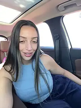 Stripchat Watch Live Sex Cams of BelleLouiseVp
