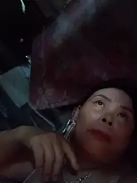 Stripchat Free Live Porn of Kiki_sexyy