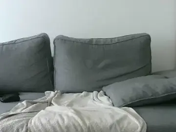 Stripchat Live Sex Cam of Bretoncool