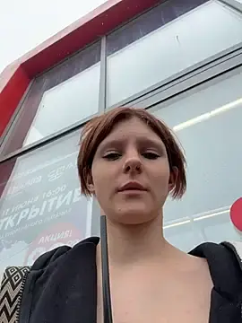 Stripchat Live Porn of MiraReach