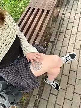 Stripchat Live Sex Cam of Sunny___Bunny