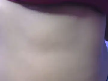 Stripchat Live Sex Cam of bold-smirthii