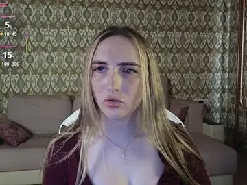 Stripchat Nude Webcam of Vi_Luxy