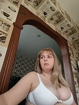 Stripchat Live Sex Cam of Cute_flower_fun