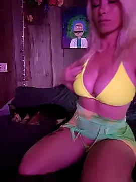 Stripchat Free Live Porn of POPPY_XO