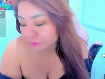 Stripchat Nude Webcam of victoria_love89