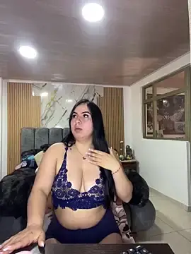 Stripchat Sex Cam of Alylatina