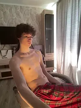Stripchat Watch Live Sex Cams of Eddy_Blare