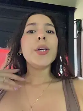 Stripchat Live Sex Cam of LittleDoll___