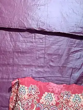 Stripchat Sex Cam of Gulapi_N