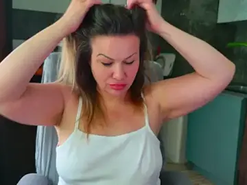 Stripchat Best live sex cam show of MishaMILF