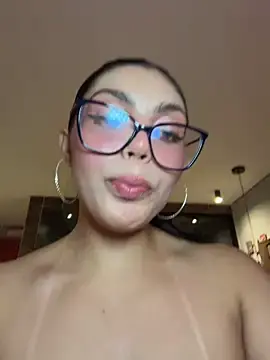 Stripchat Sex Cam of zui_lu