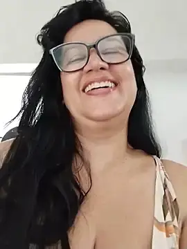 Stripchat Live Sex Cam of keilymadam