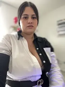 Stripchat Free Porn Cam of Natalia_Cleark09