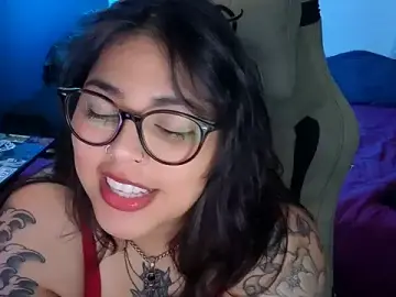 Stripchat Adult Webcams of miacanela_xo