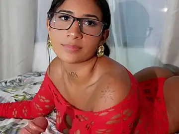 Stripchat Adult Webcams of DRACARYSS_