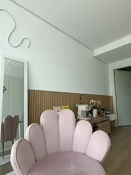 Stripchat Free Porn Cam of streetdoll