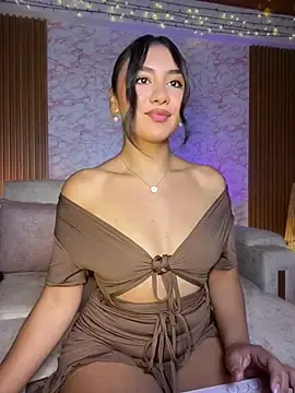 Stripchat Watch Live Sex Cams of Soy_Daniela