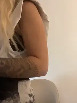 Stripchat Nude Webcam of BrumeLove