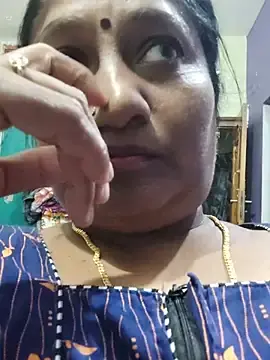 Stripchat Adult Webcam of yamini1431