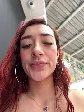 Stripchat Free Porn Cam of ariiel_