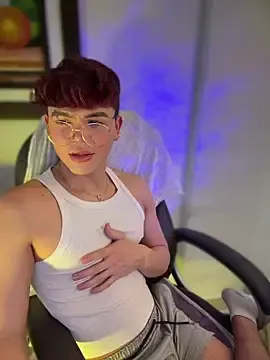 Stripchat Adult Video Chat of PRINCE_STEV