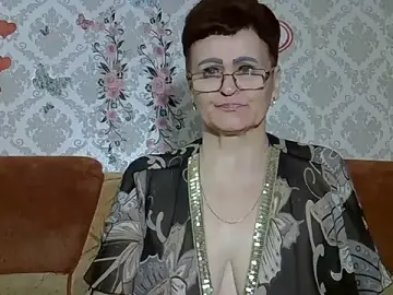 Stripchat Free Porn Cam of PaulaGolden