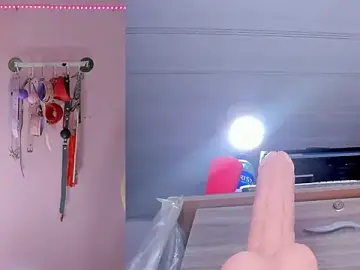 Stripchat Sex Chat of emily_foxxxii