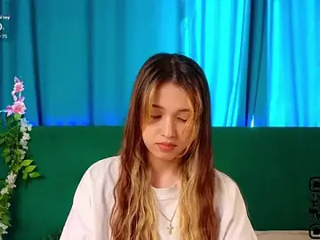 Stripchat Free Porn Cam of AnnaBerrys