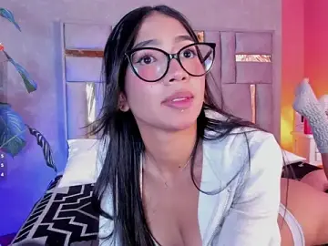 Stripchat Adult Webcam of Tyla_Ks