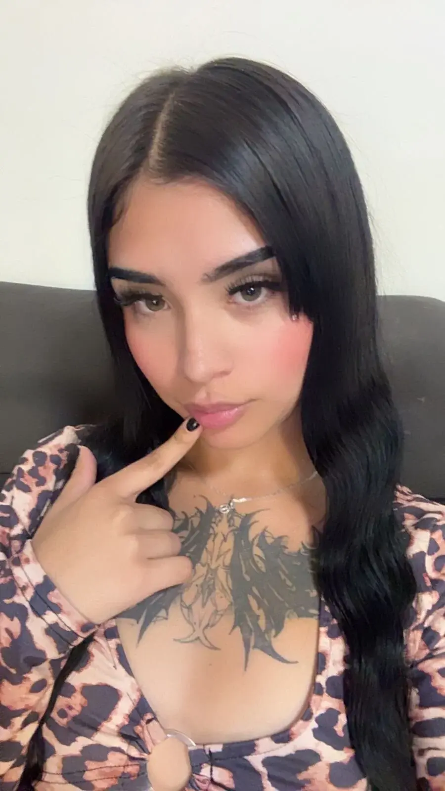 Shalom_pink18