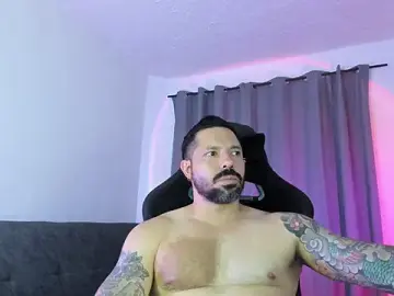 Stripchat Best Webcam of Pierre_Vidal